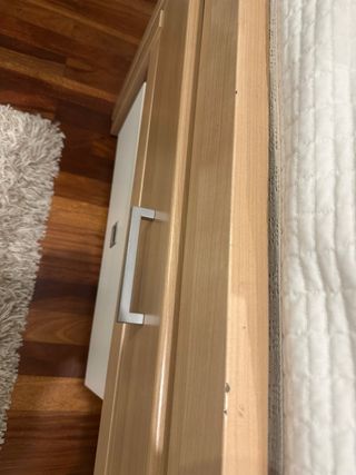 Cama nido + mueble: beige y blanco
