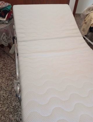 Cama articulada - Metálica y madera