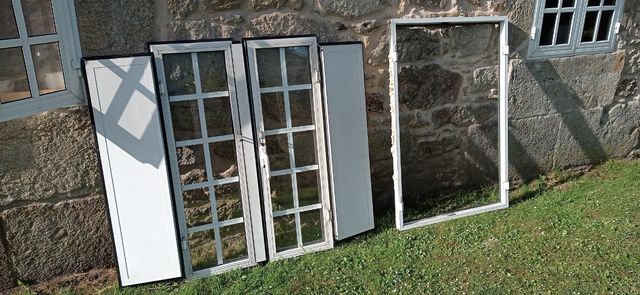 Ventana doble hoja aluminio blanca