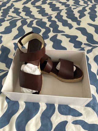 Sandalias FARRUTX marrón, talla 38