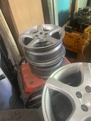 Llantas 17" SR - 5 radios