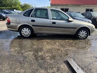 Opel Vectra B despiece