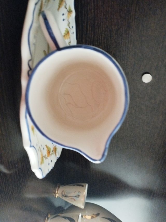 Jarra y bandeja cerámica: Figás colección Aves.