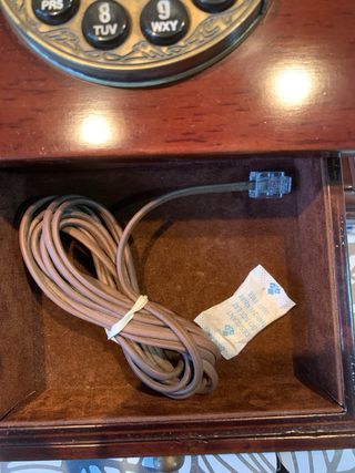 Teléfono vintage decorativo