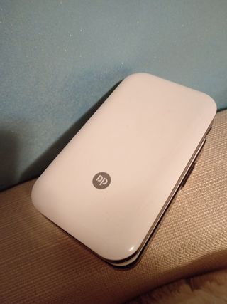 Lampada da tavolo LED pieghevole bianca