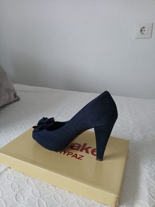 Zapatos tacón azul marino