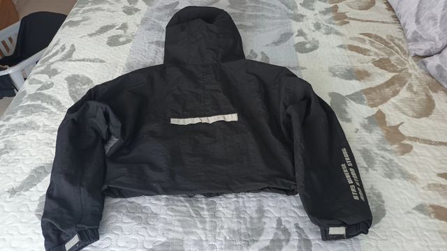 Chaqueta cortavientos negra XS