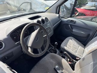 Ford Transit Connect - Despiece