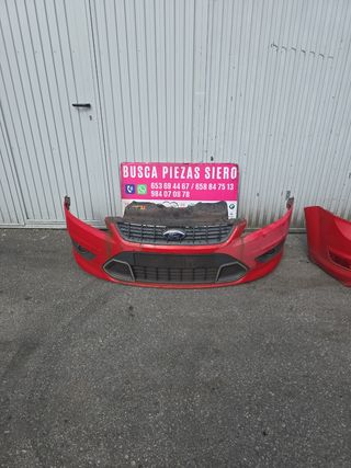 Paragolpes Ford Focus II rojo