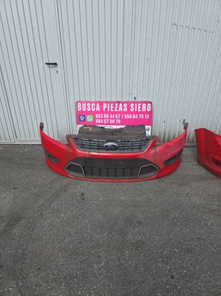 Paragolpes Ford Focus II rojo