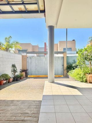 Casa pareada en alquiler en La Conarda en Pobla de Vallbona (la)