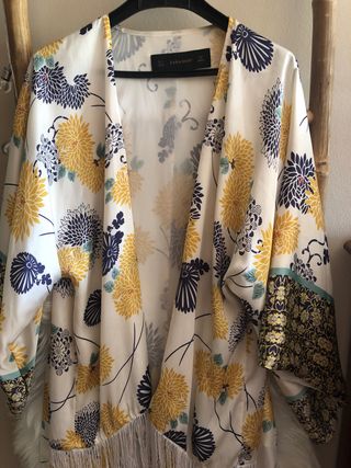 chaqueta kimono Zara estampado flores + pantalon!!