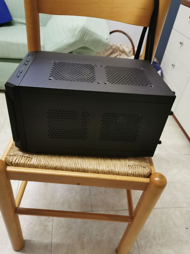 PC Desktop i3 3240, 16GB, hd 7770, 512gb + 512gb