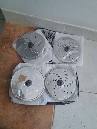 Robot cocina + accesorios + envasadora al vacío