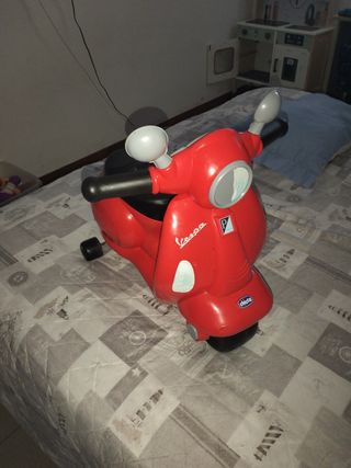 Scooter Vespa Bimbi Chicco