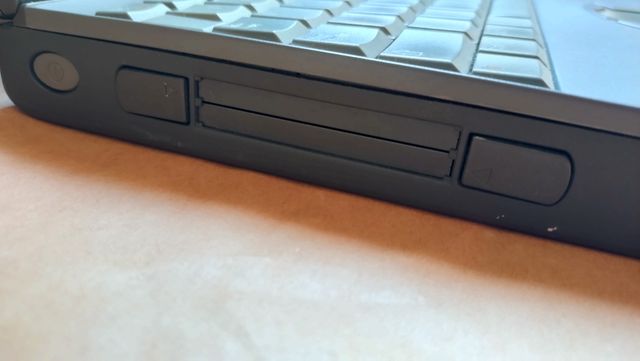 Portátil Digital HiNote CS433 NO FUNCIONA