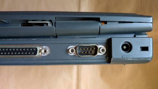 Portátil Digital HiNote CS433 NO FUNCIONA