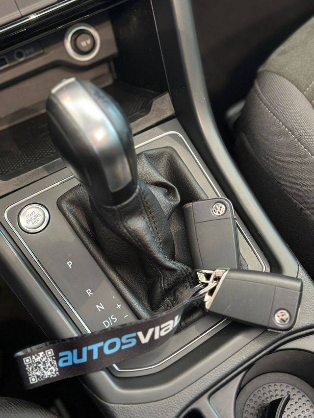 Volkswagen Touran 2.0Tdi 116cv DSG 
