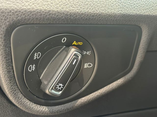 Volkswagen Touran 2.0Tdi 116cv DSG 
