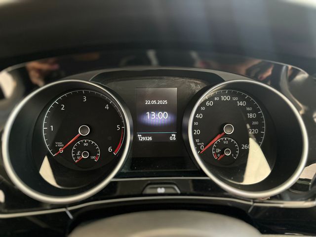 Volkswagen Touran 2.0Tdi 116cv DSG 
