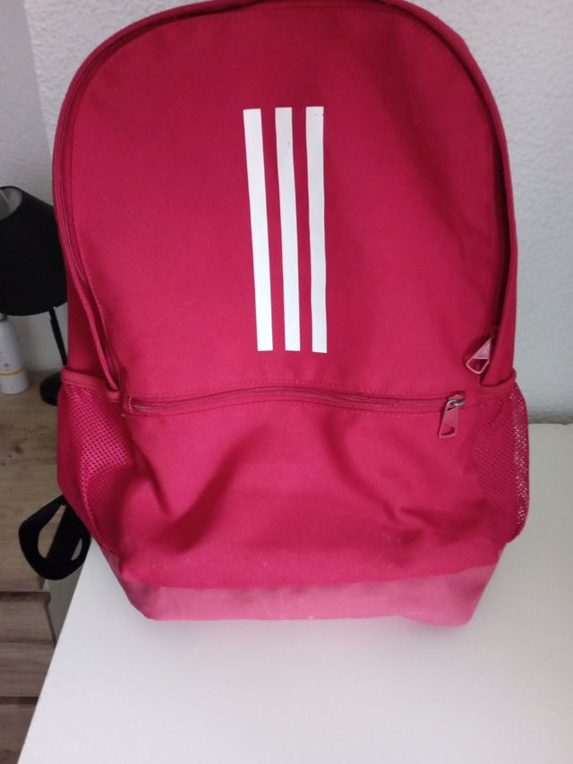 Mochila Adidas roja