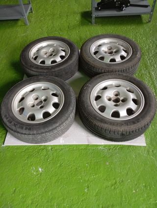4 Ruedas Peugeot 205 GTI