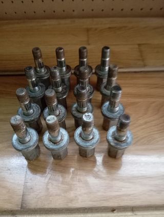 4 Ruedas Peugeot 205 GTI