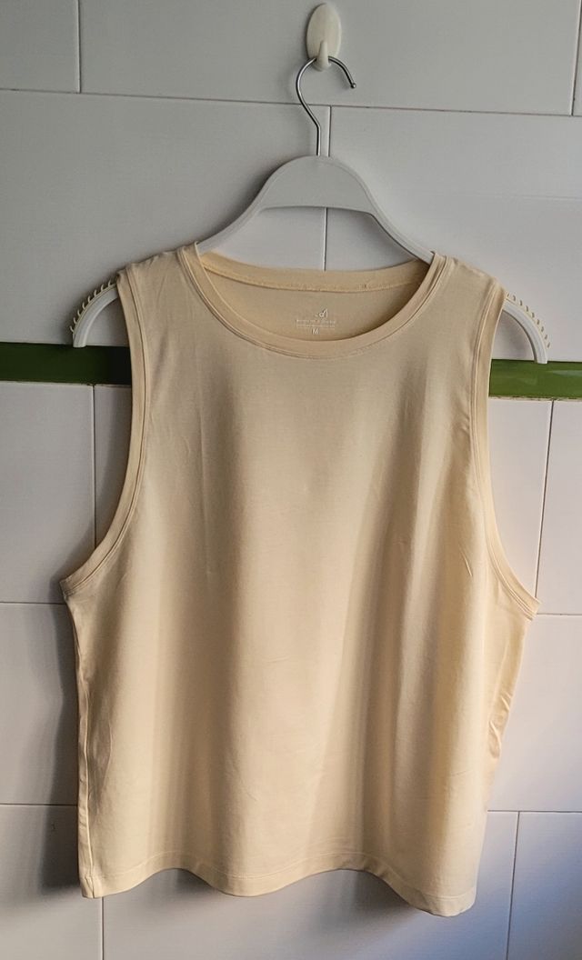 Camiseta deportiva Casall M amarillo mantequilla