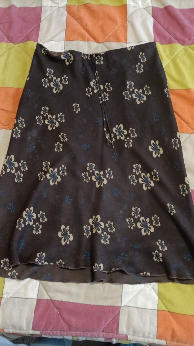 Falda Zara marrón flores - talla 40