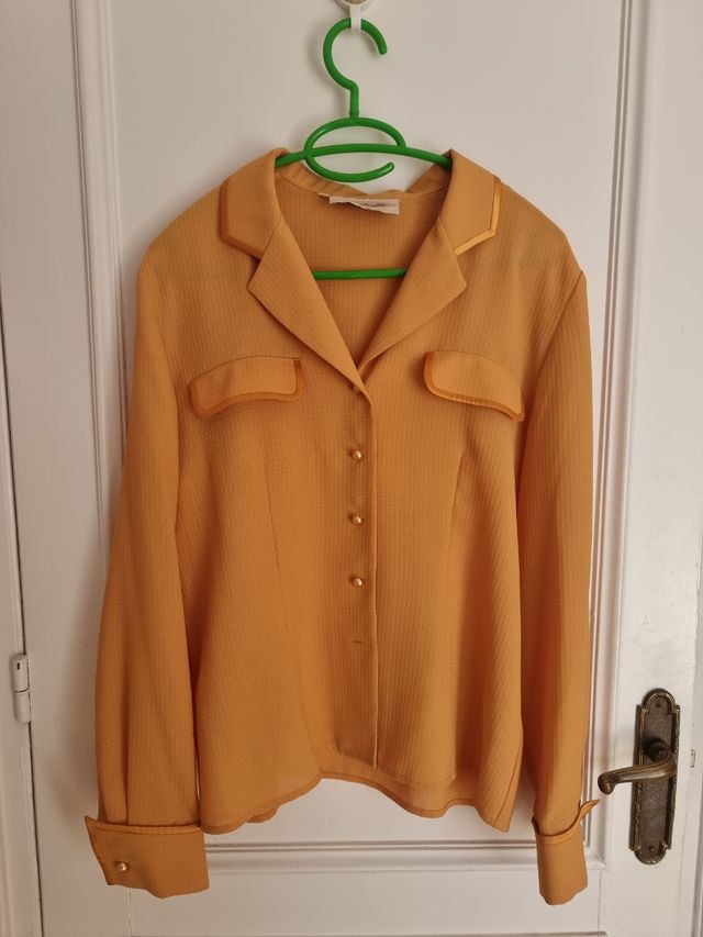 Camisa mostaza Vintage años 70 T38. 100% poliéster