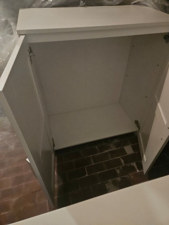 BRIMNES IKEA armadietto bianco, piccola credenza