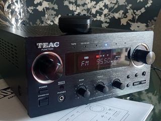 Amplificador estéreo receiver TEAC AG-H300 mk III