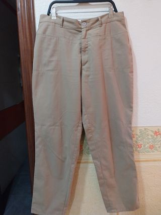 Pantalón beige mujer - 4 bolsillos