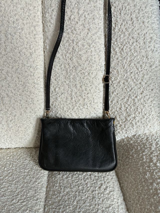 Bolso bandolera negro piel