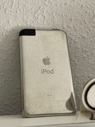 Bang & Olufsen Beosound 8 - Altavoces