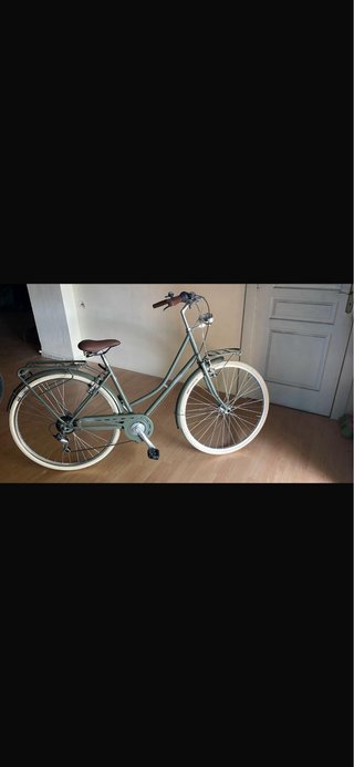 Bicicleta de mujer ALPINA negra