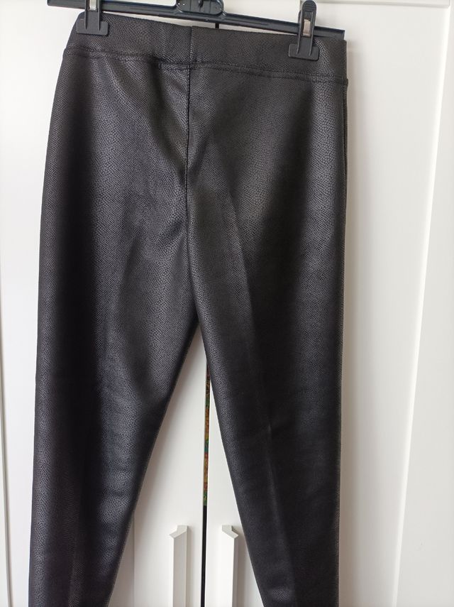Pantaloni nero ecopelle donna