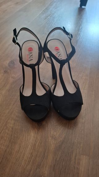 Sandalias tacón negras