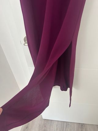 Vestido midi Zara morado XS