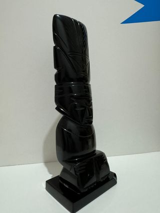 Figura Dios Azteca Obsidiana