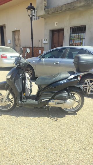 Peugeot Tweet 125cc - Scooter