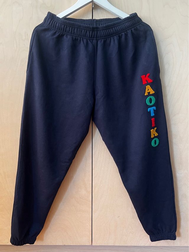 Chándal Kaotiko como nuevo - Talla L (ajusta M)