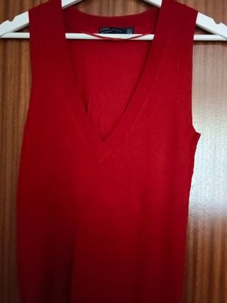 Chaleco rojo sin estrenar 38