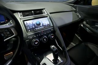 Jaguar E-Pace   2.0D 110kW RDynamic 4WD