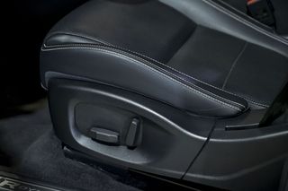 Jaguar E-Pace   2.0D 110kW RDynamic 4WD