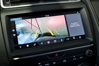 Jaguar E-Pace   2.0D 110kW RDynamic 4WD