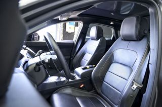 Jaguar E-Pace   2.0D 110kW RDynamic 4WD