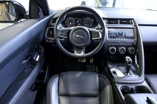 Jaguar E-Pace   2.0D 110kW RDynamic 4WD