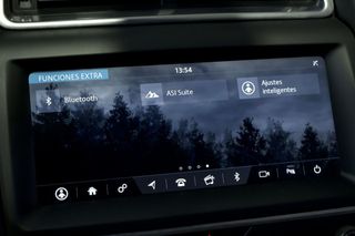 Jaguar E-Pace   2.0D 110kW RDynamic 4WD