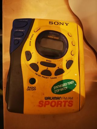 Walkman Sony Sports Radio Cassette